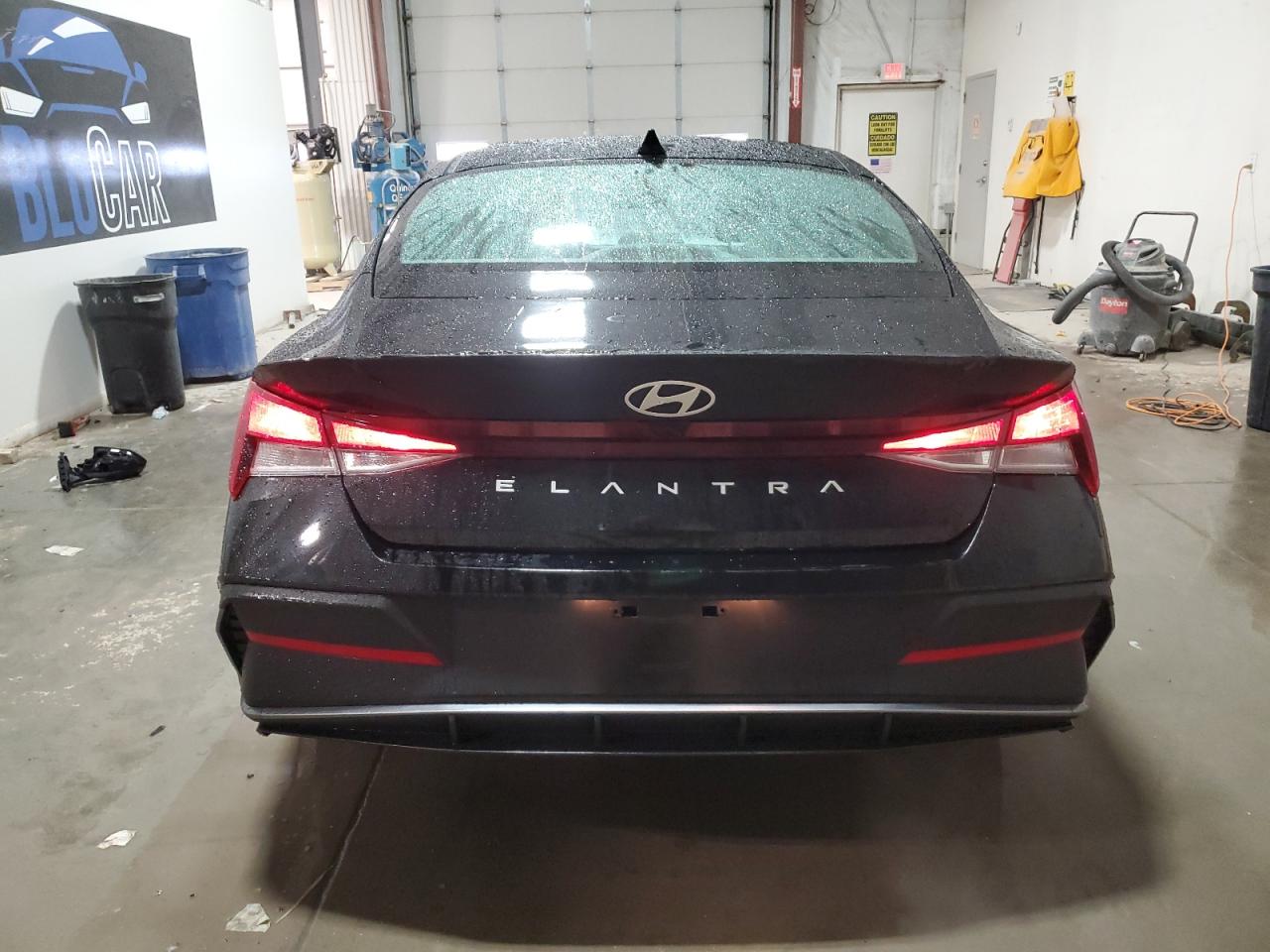 2024 Hyundai Elantra - Image 6