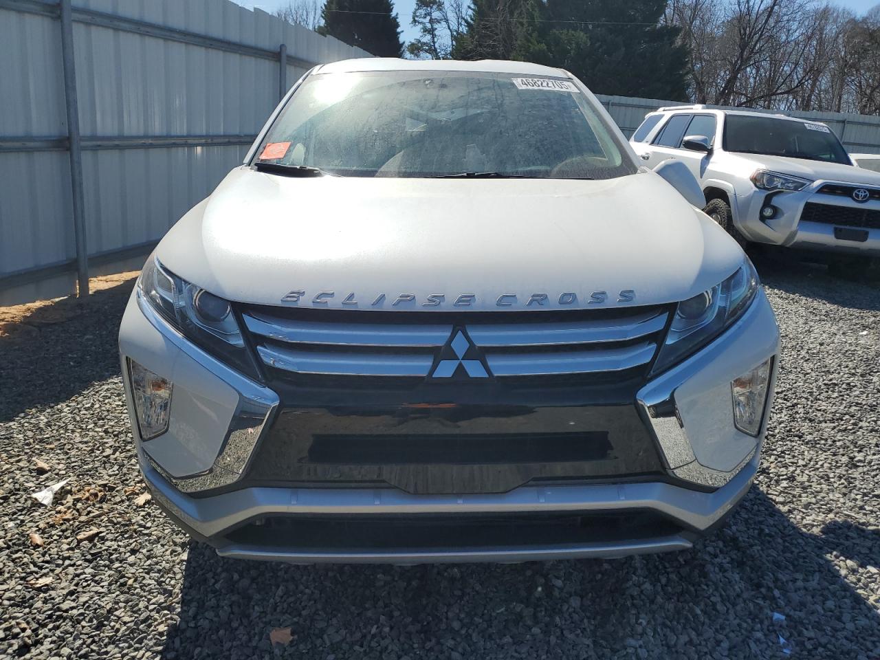 2018 Mitsubishi Eclipse - Image 5