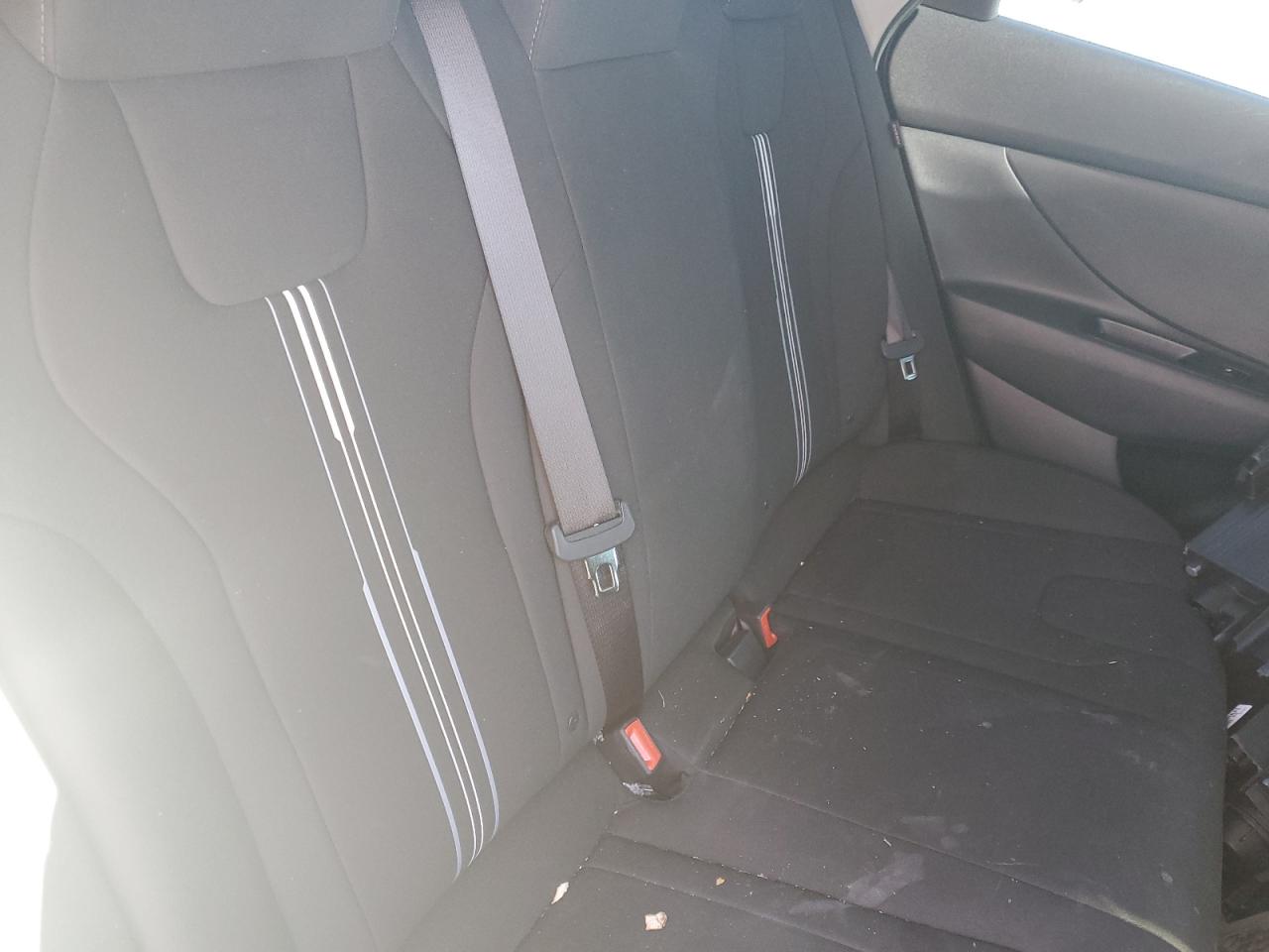 2024 Hyundai Elantra - Image 10