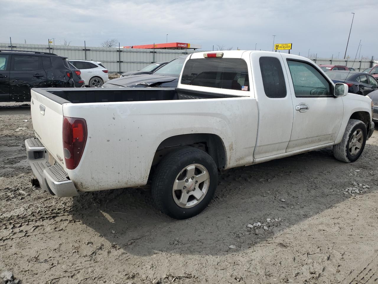 2010 GMC Canyon - Image 3