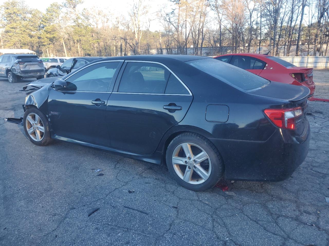 2014 Toyota Camry - Image 2