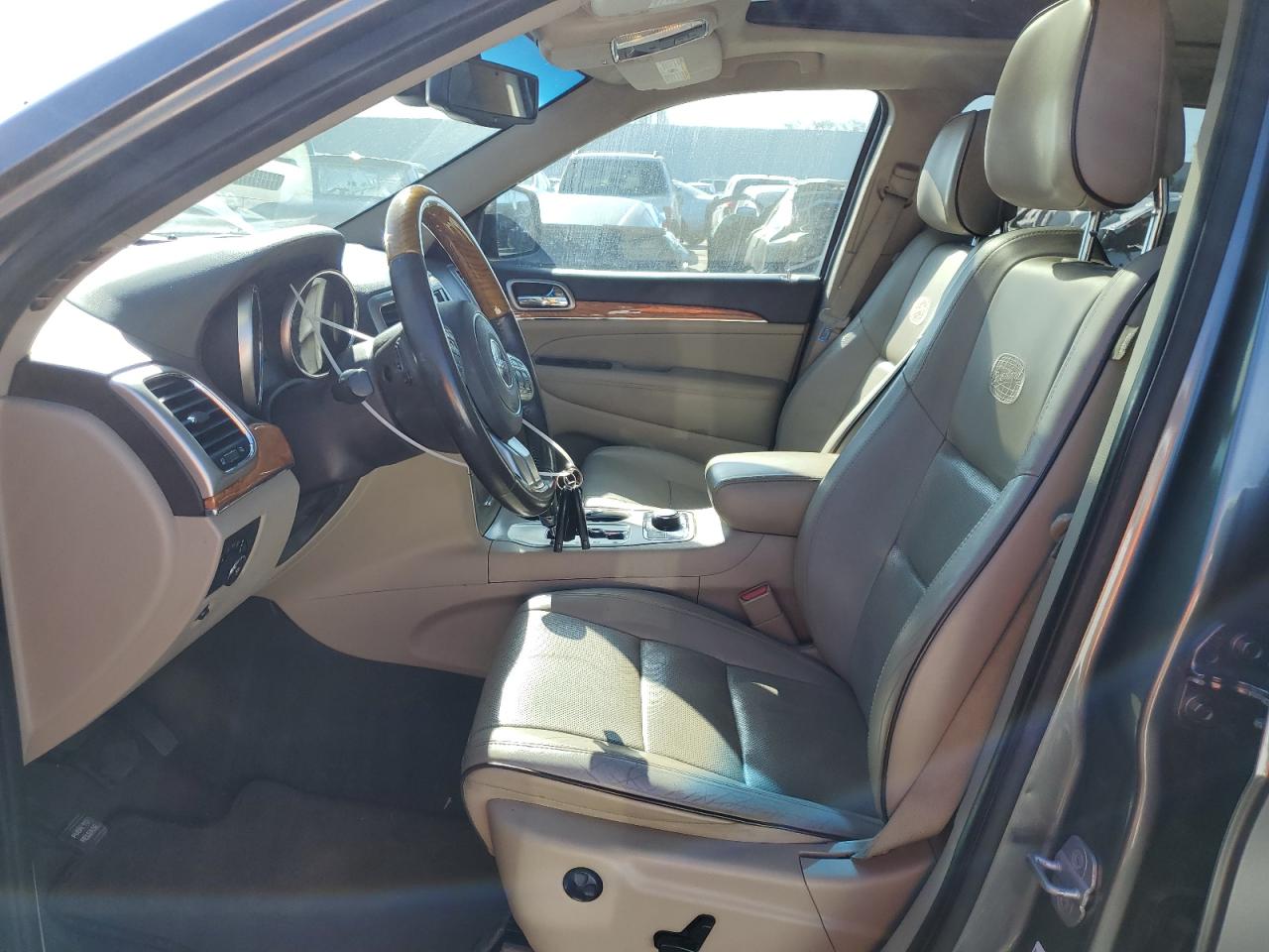 2013 Jeep Grand Cherokee - Image 7