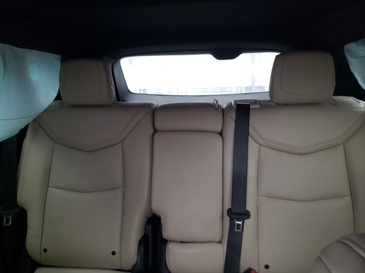 2017 Cadillac XT5 - Image 10