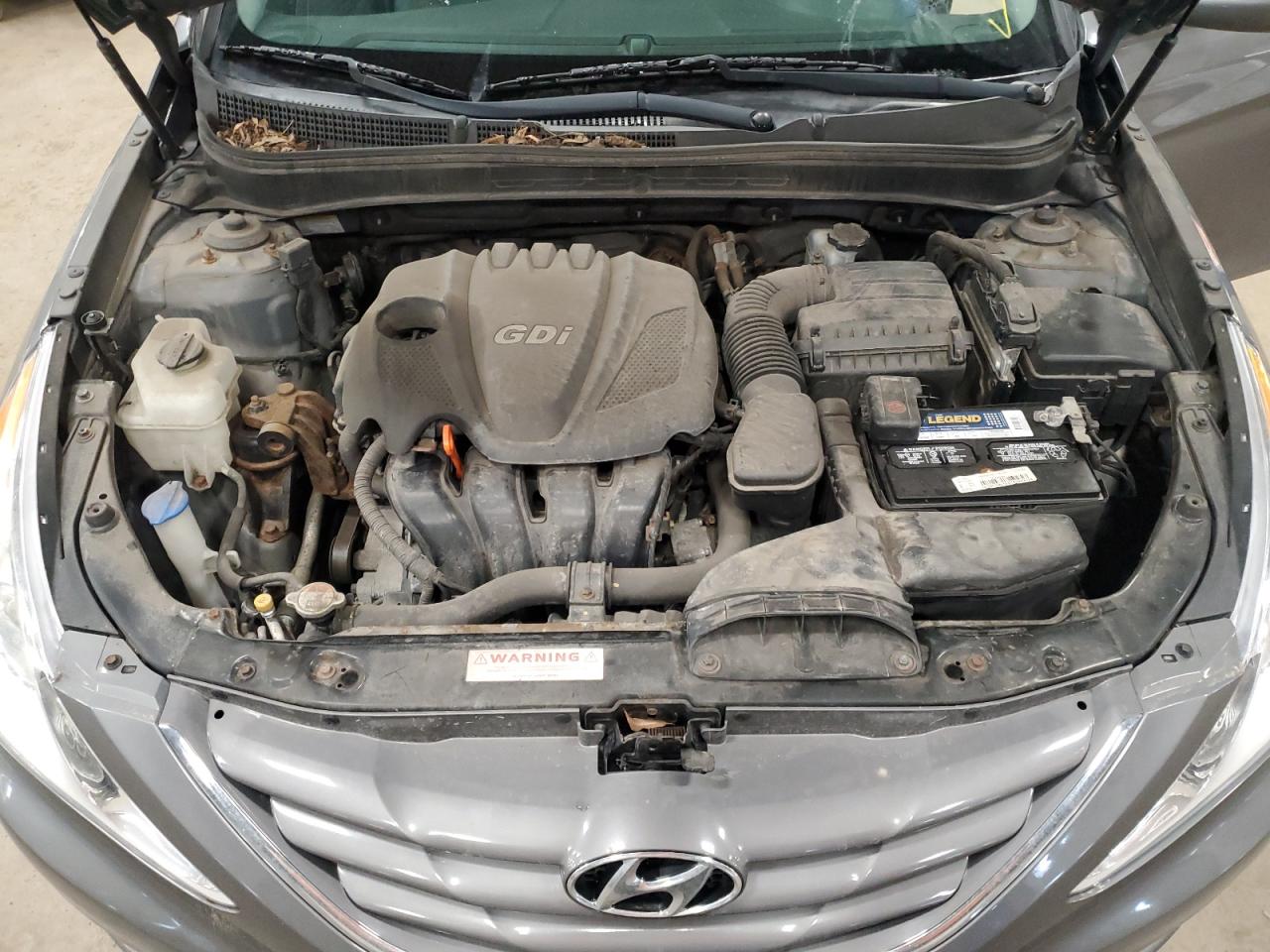 2013 Hyundai Sonata - Image 11