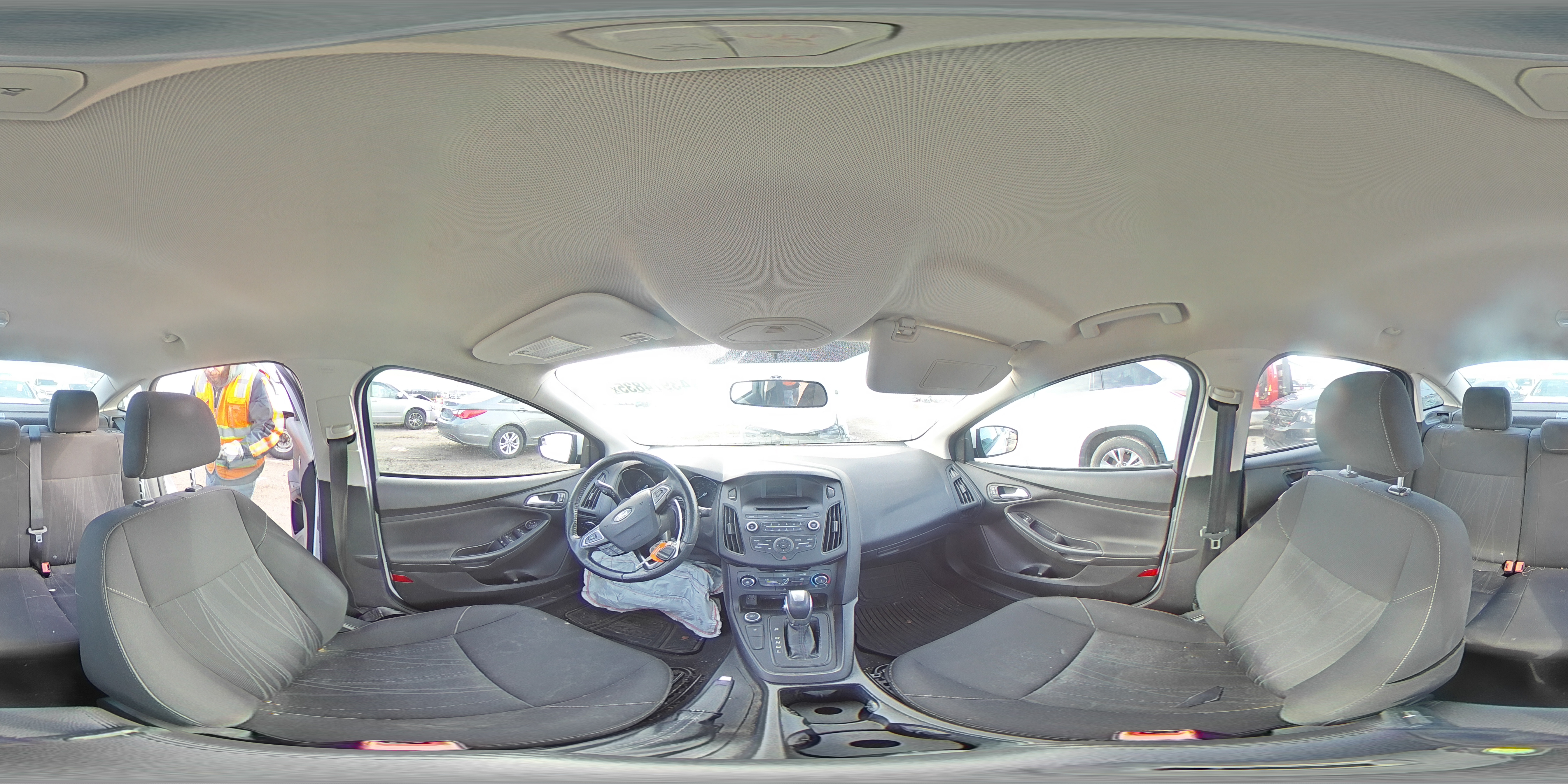 2016 Ford Focus - Image 12