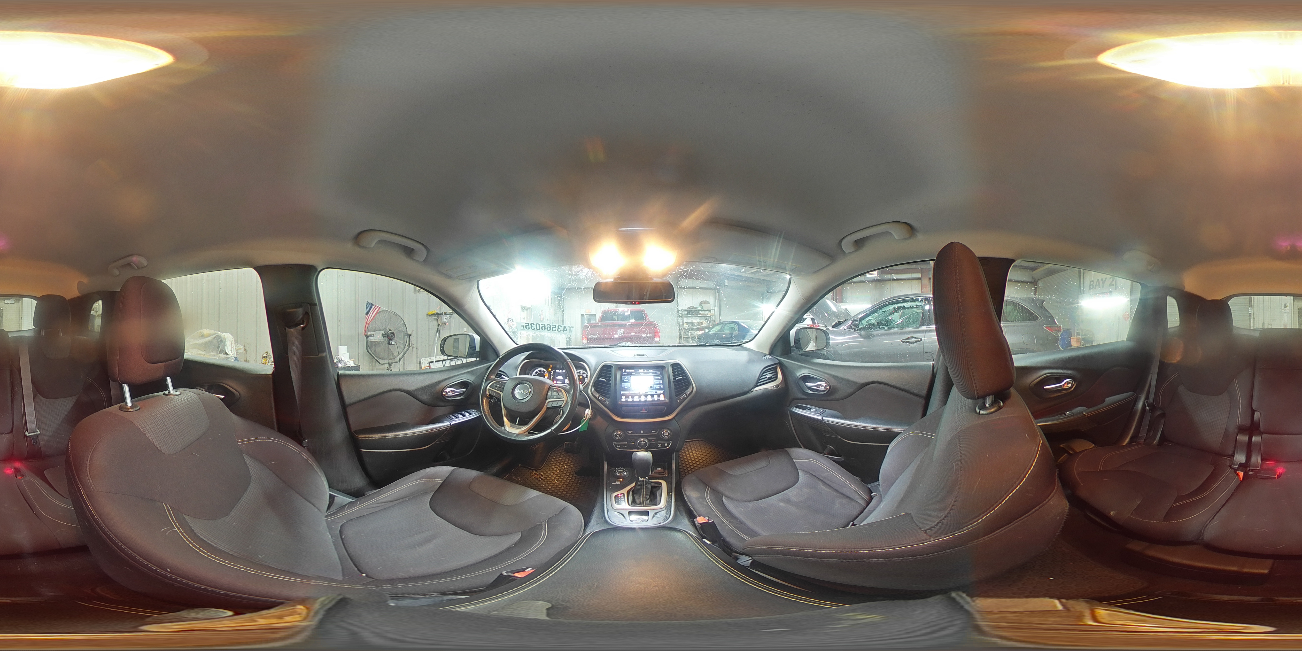 2016 Jeep Grand Cherokee - Image 14