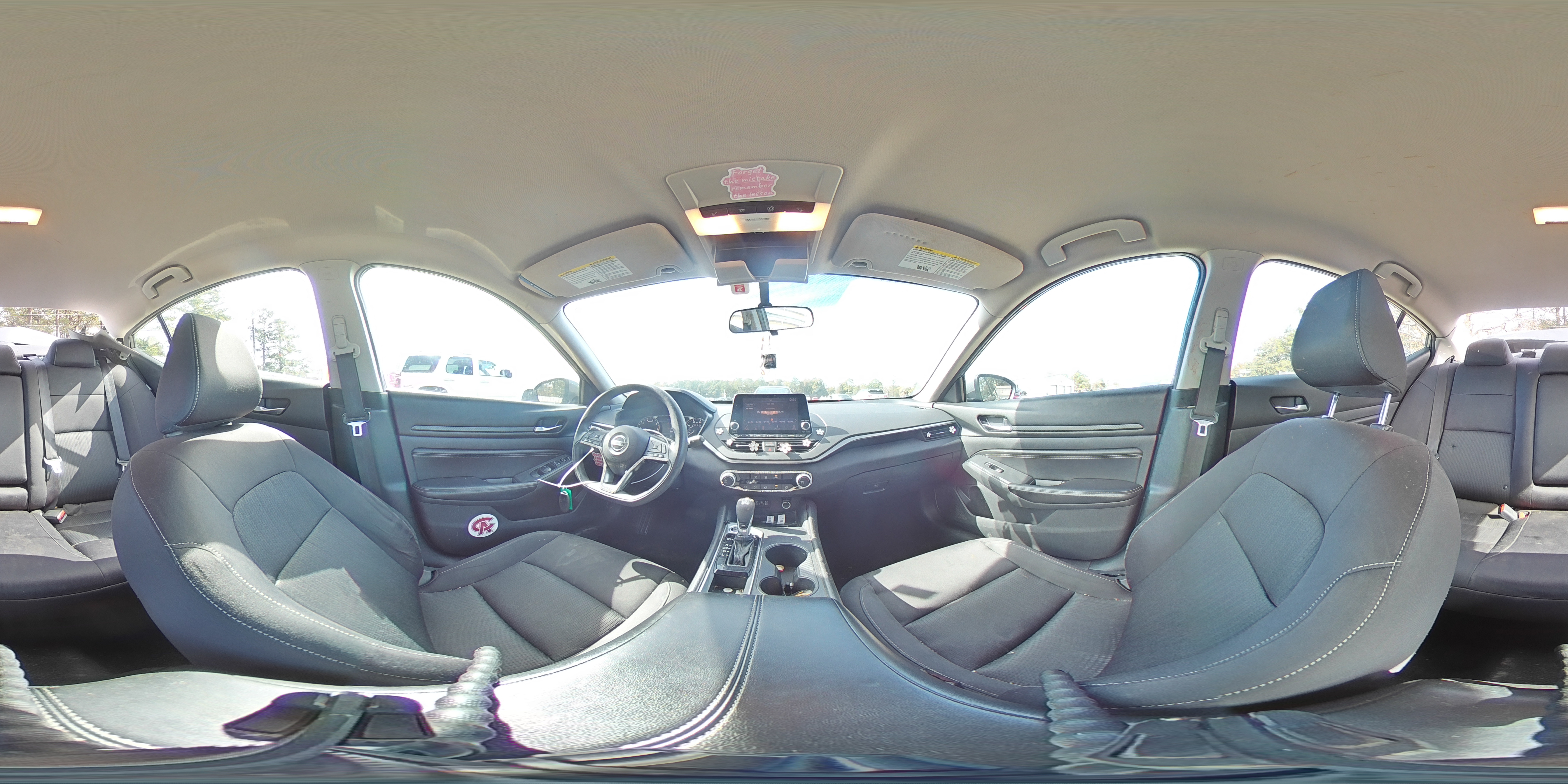 2019 Nissan Altima - Image 15