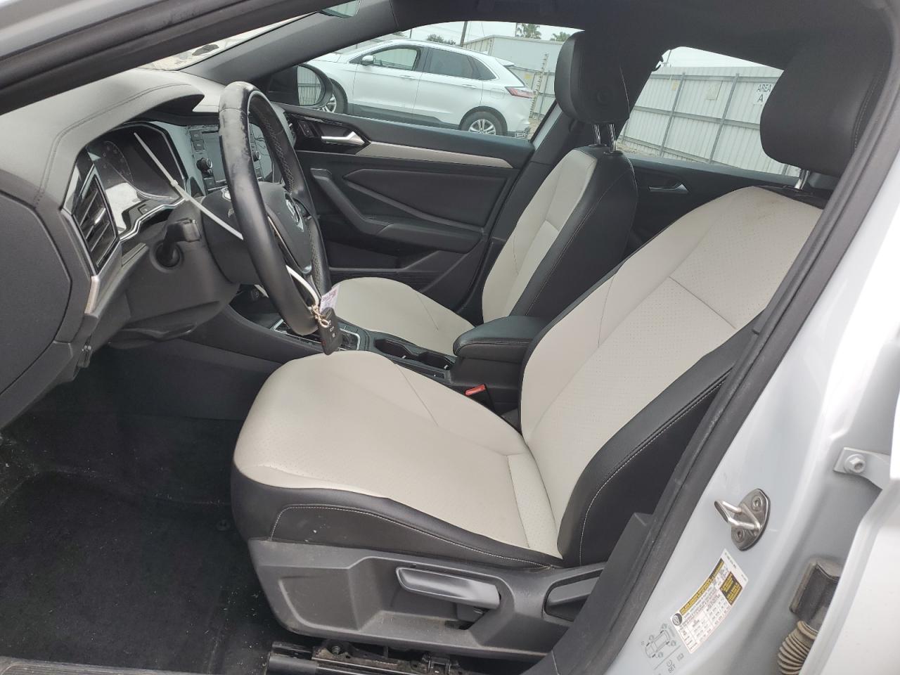 2019 Volkswagen Jetta - Image 7