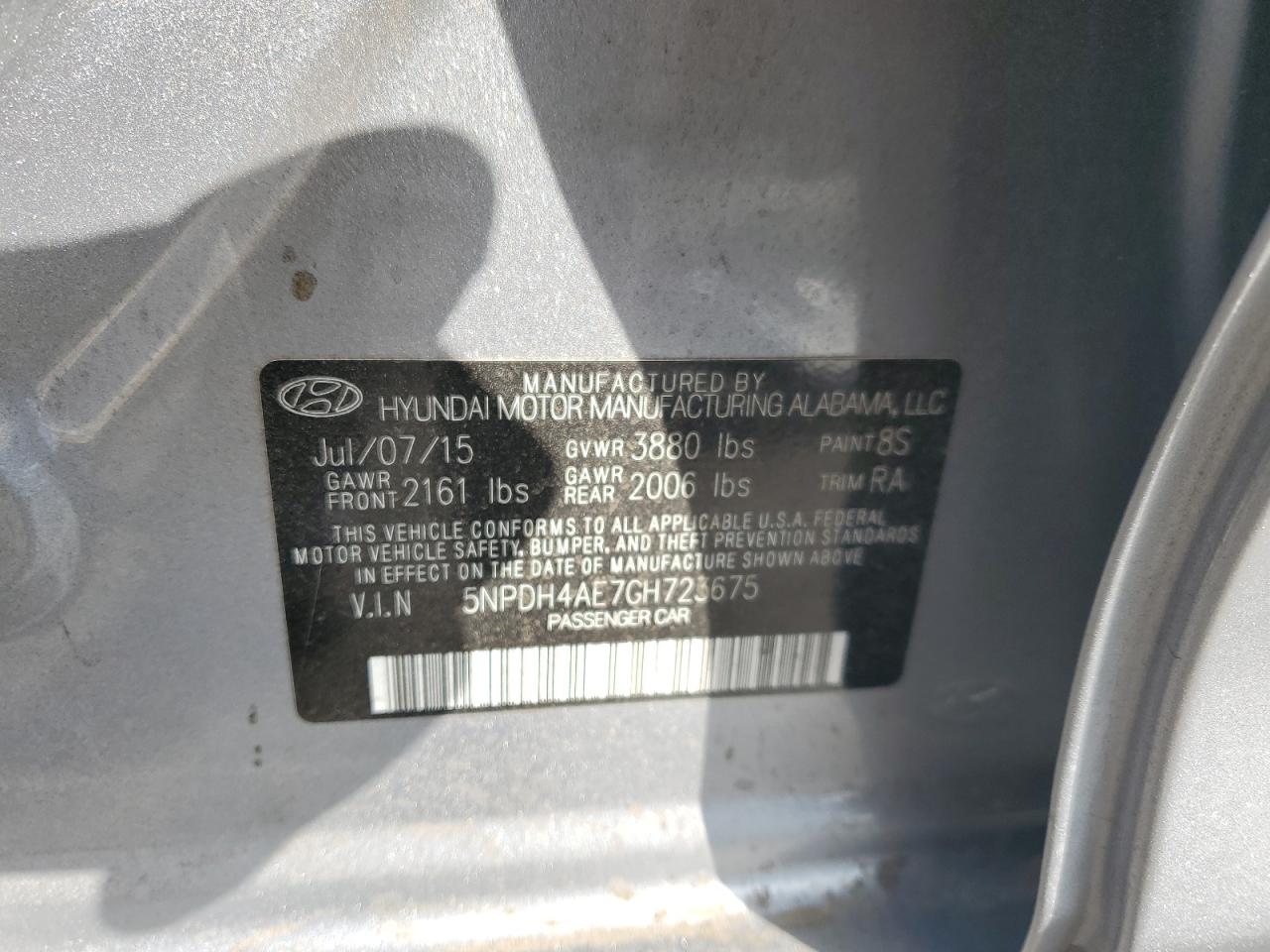 2016 Hyundai Elantra - Image 13