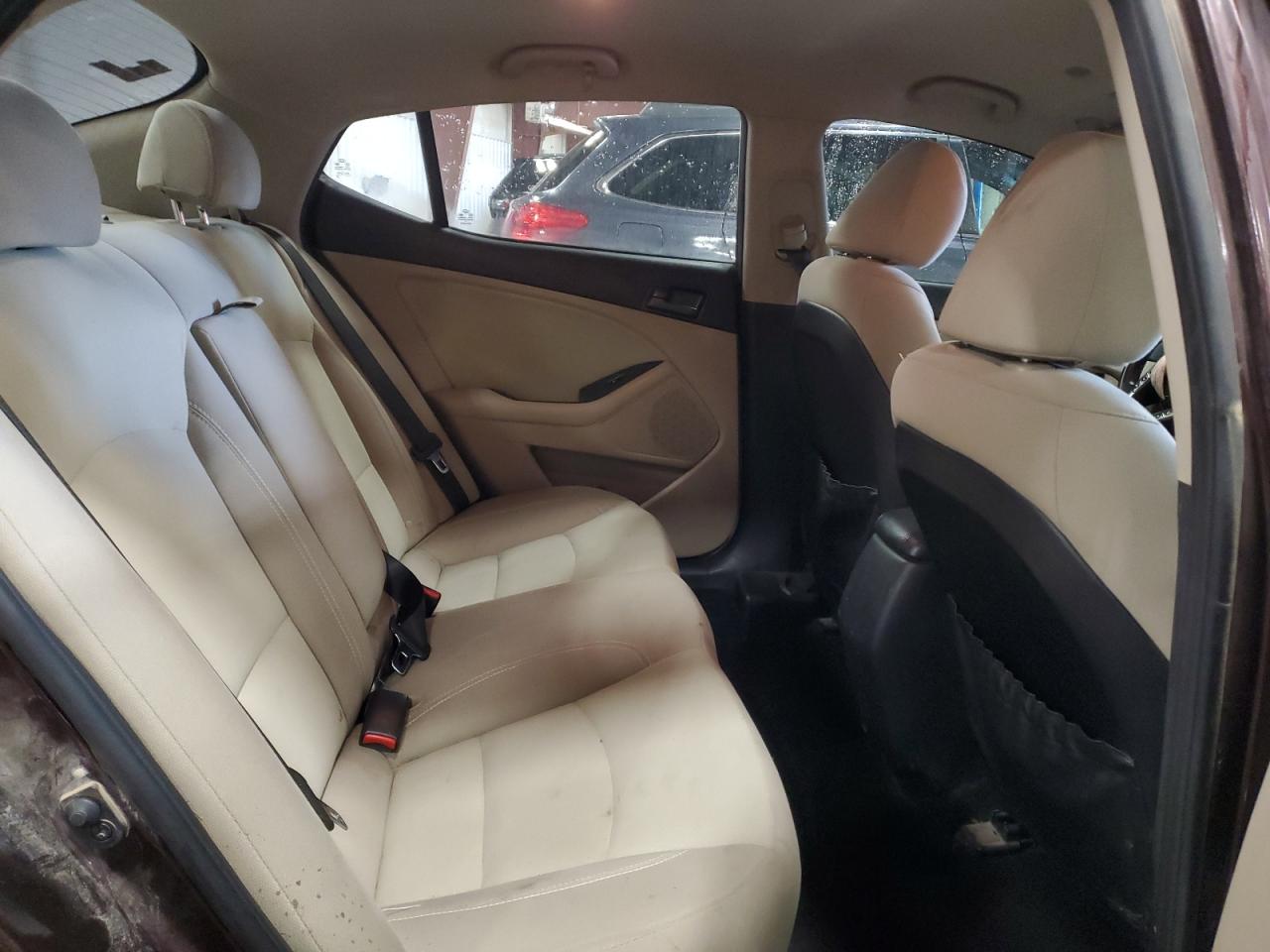 2013 Kia Optima - Image 10