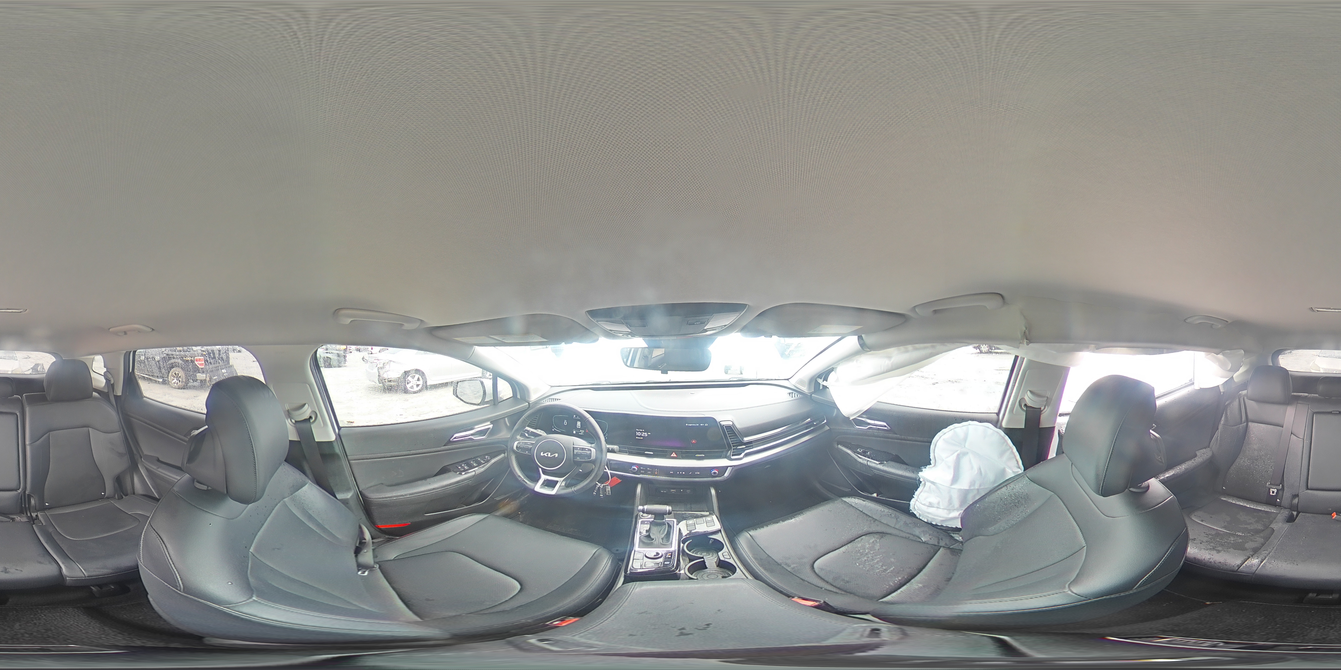 2023 Kia Sportage - Image 14