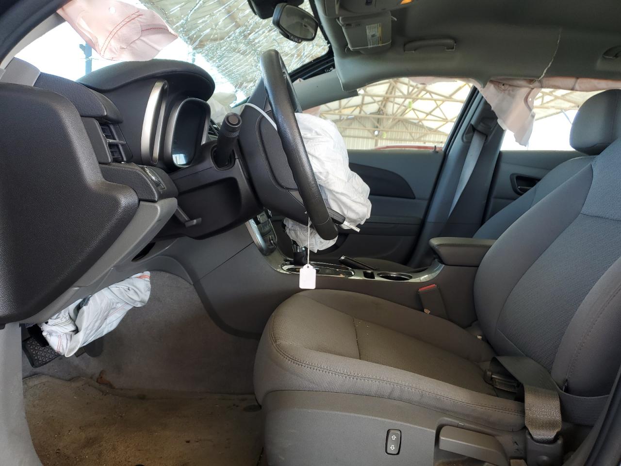 2015 Chevrolet Malibu - Image 7