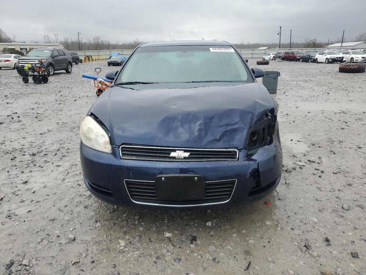 2009 Chevrolet Impala - Image 5