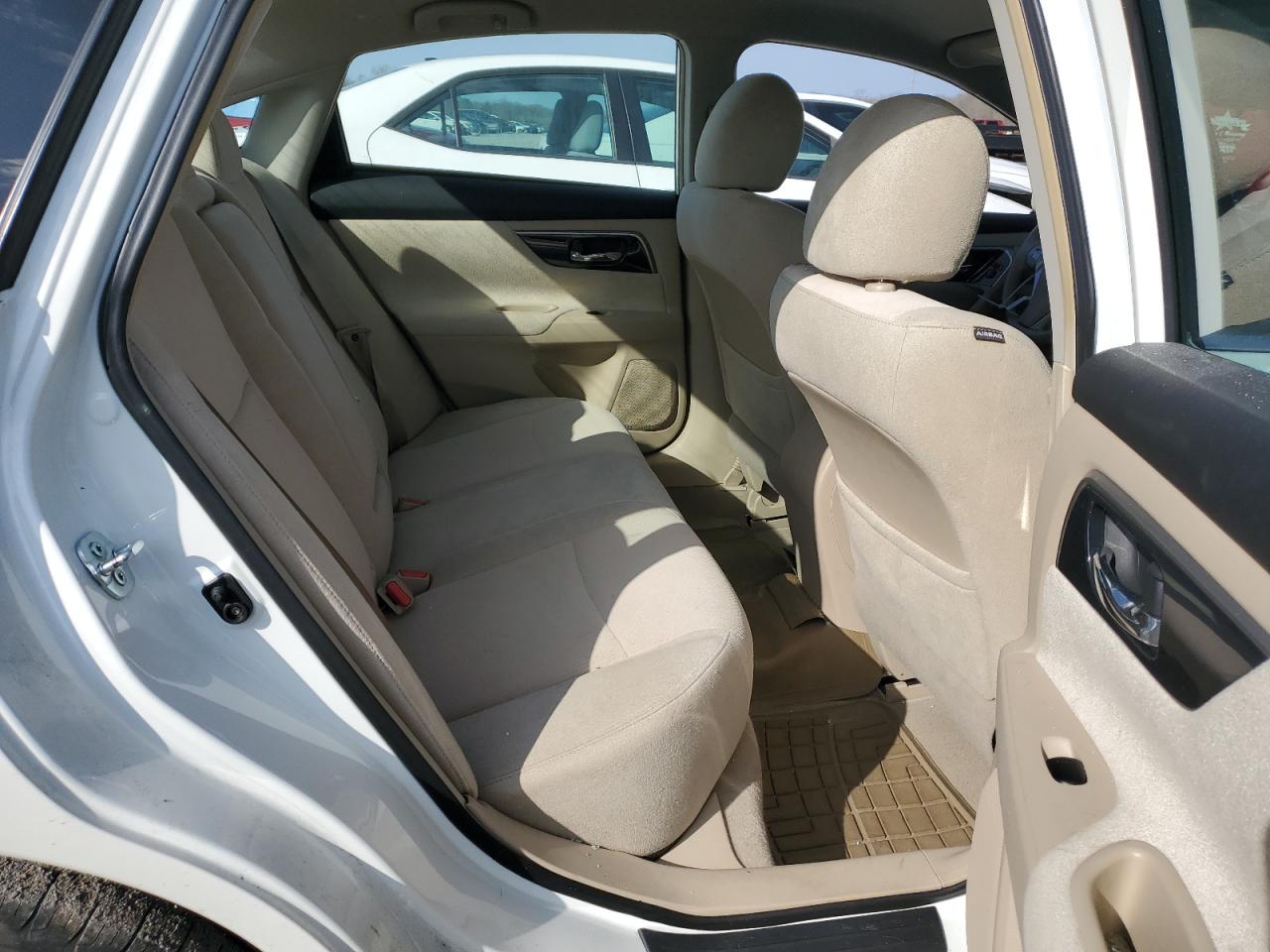 2013 Nissan Altima - Image 10
