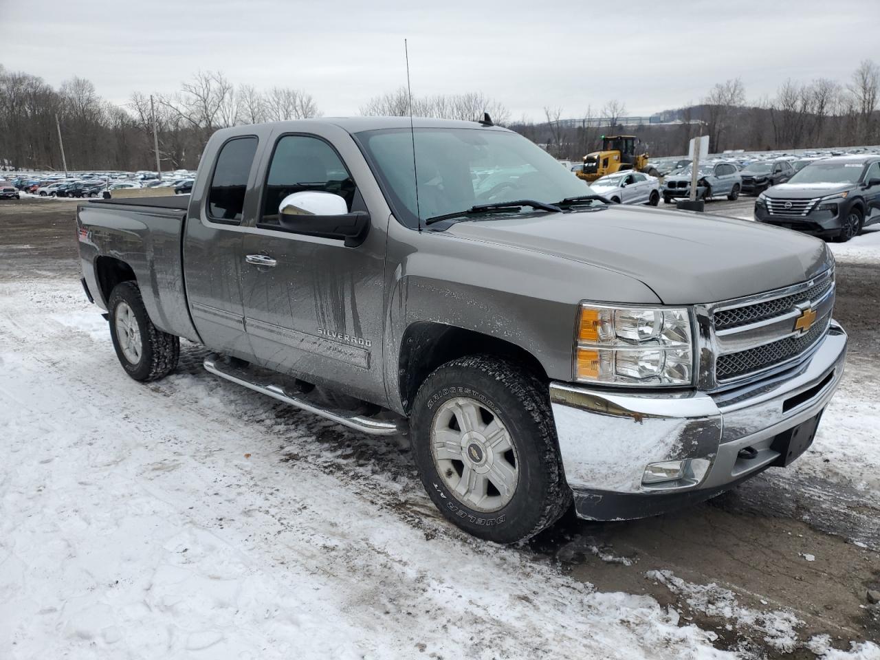 2012 Chevrolet Silverado - Image 4