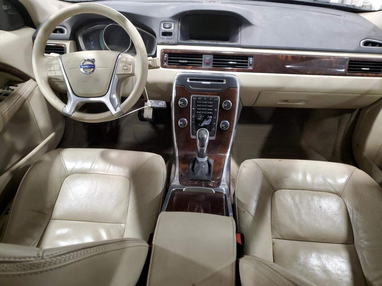 2014 Volvo XC70 - Image 8