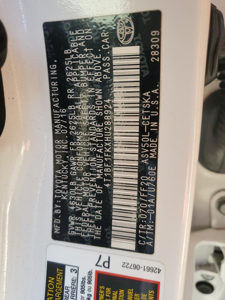 2017 Toyota Camry - Image 12