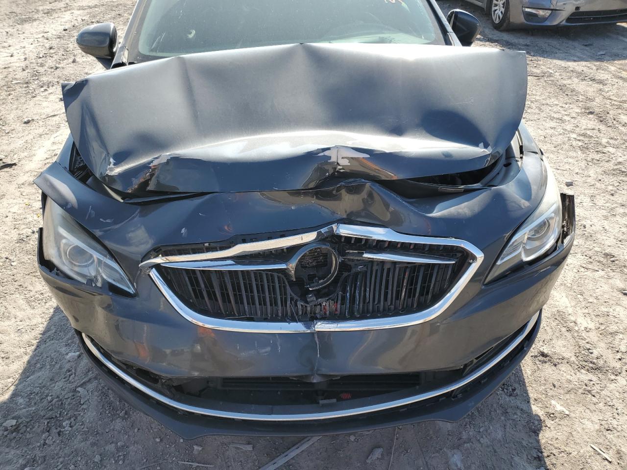 2017 Buick LaCrosse - Image 13