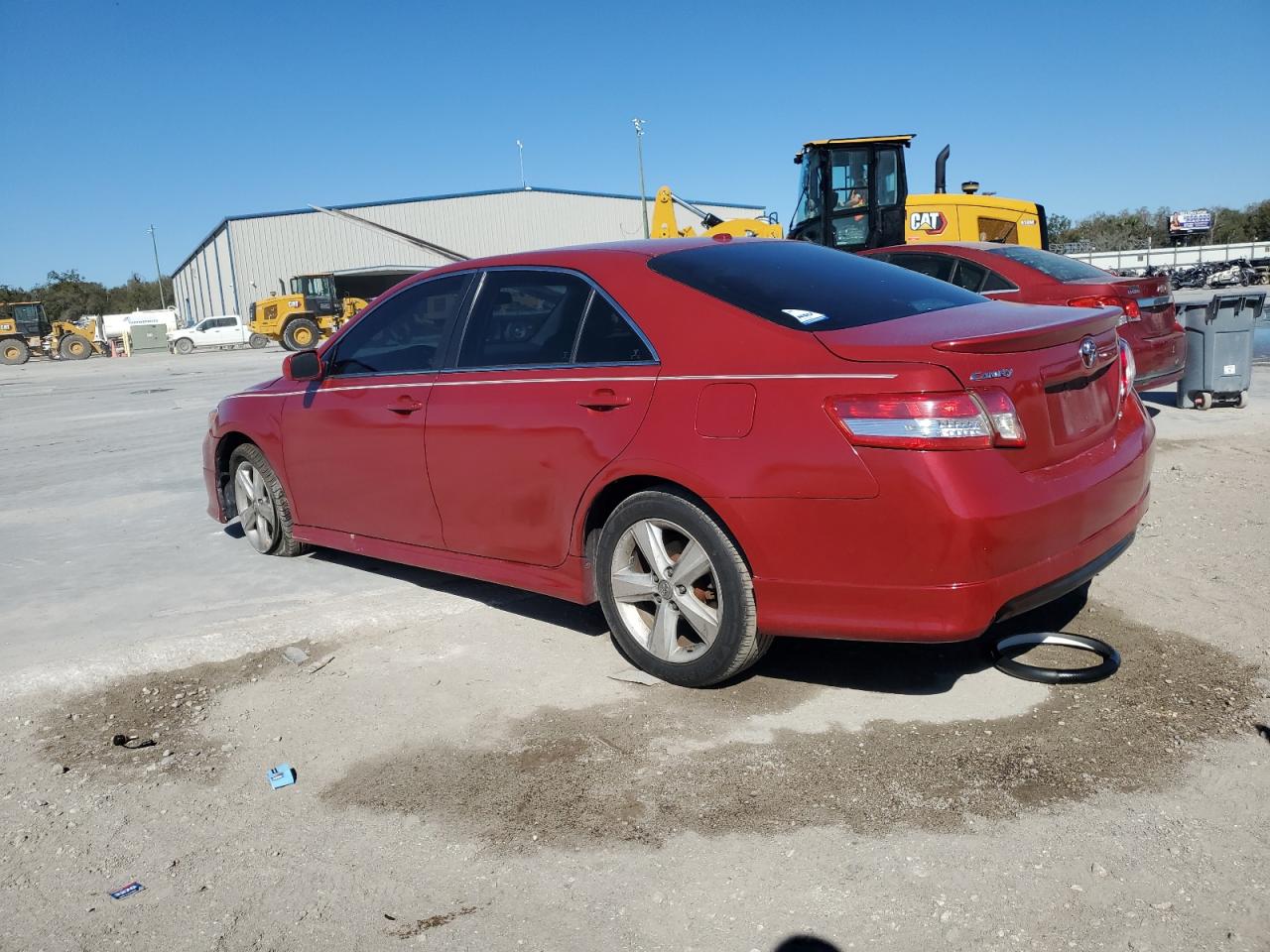 2011 Toyota Camry - Image 2