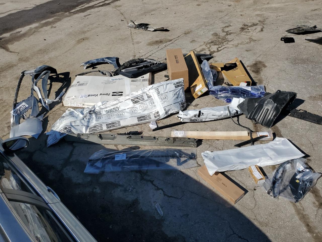 2023 Toyota Camry - Image 12