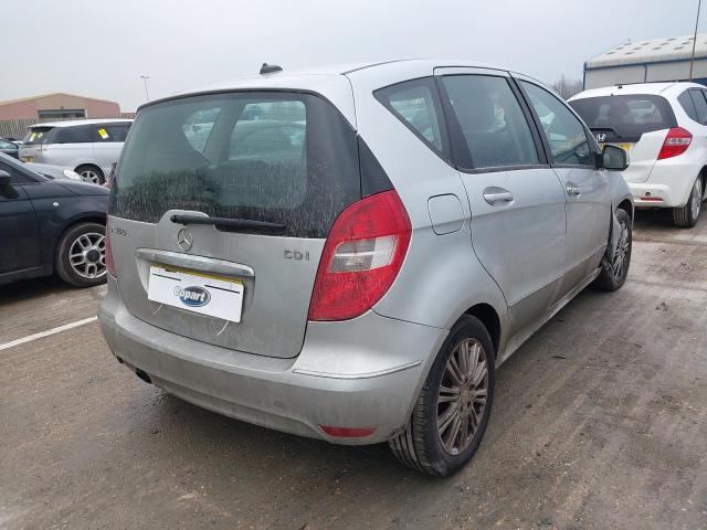 2009 MERCEDES BENZ A180 CDI E