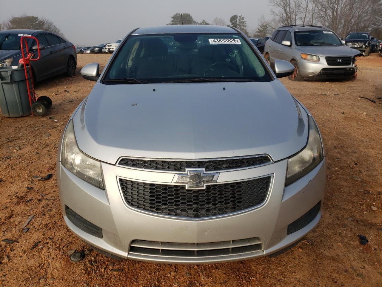 2014 Chevrolet Cruze - Image 5