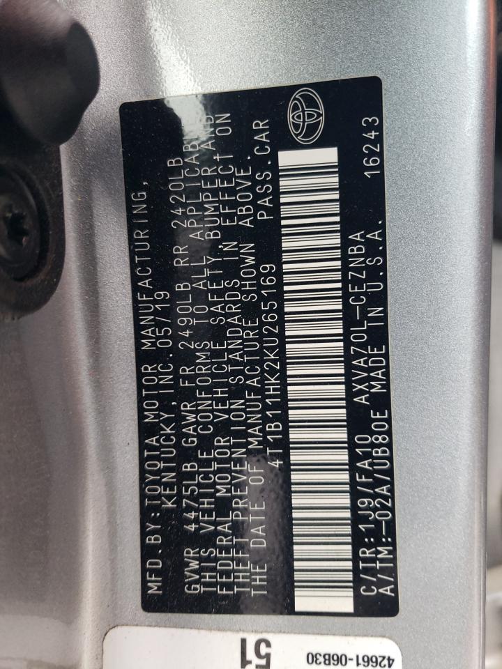 2019 Toyota Camry - Image 12