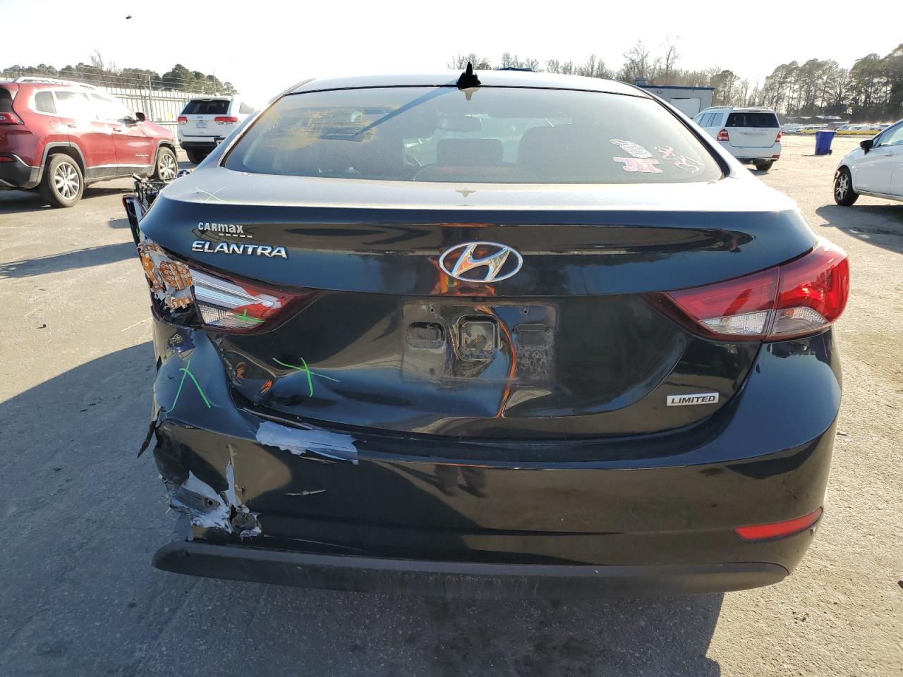 2015 Hyundai Elantra - Image 6