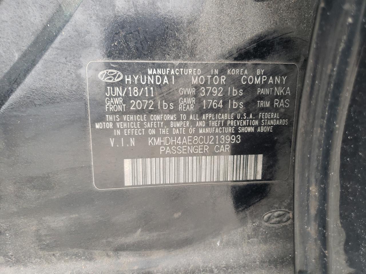 2012 Hyundai Elantra - Image 12