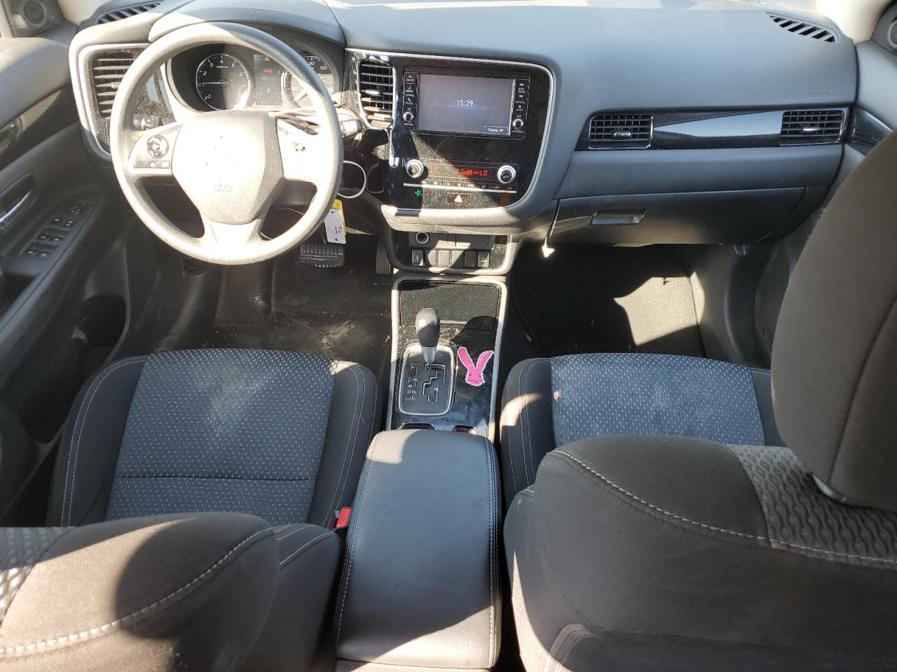 2020 Mitsubishi Outlander - Image 8