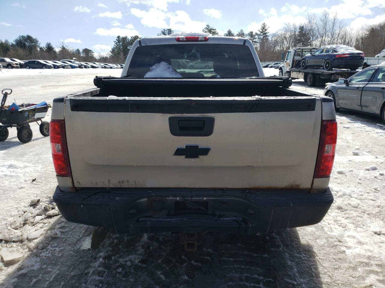 2009 Chevrolet Silverado - Image 6