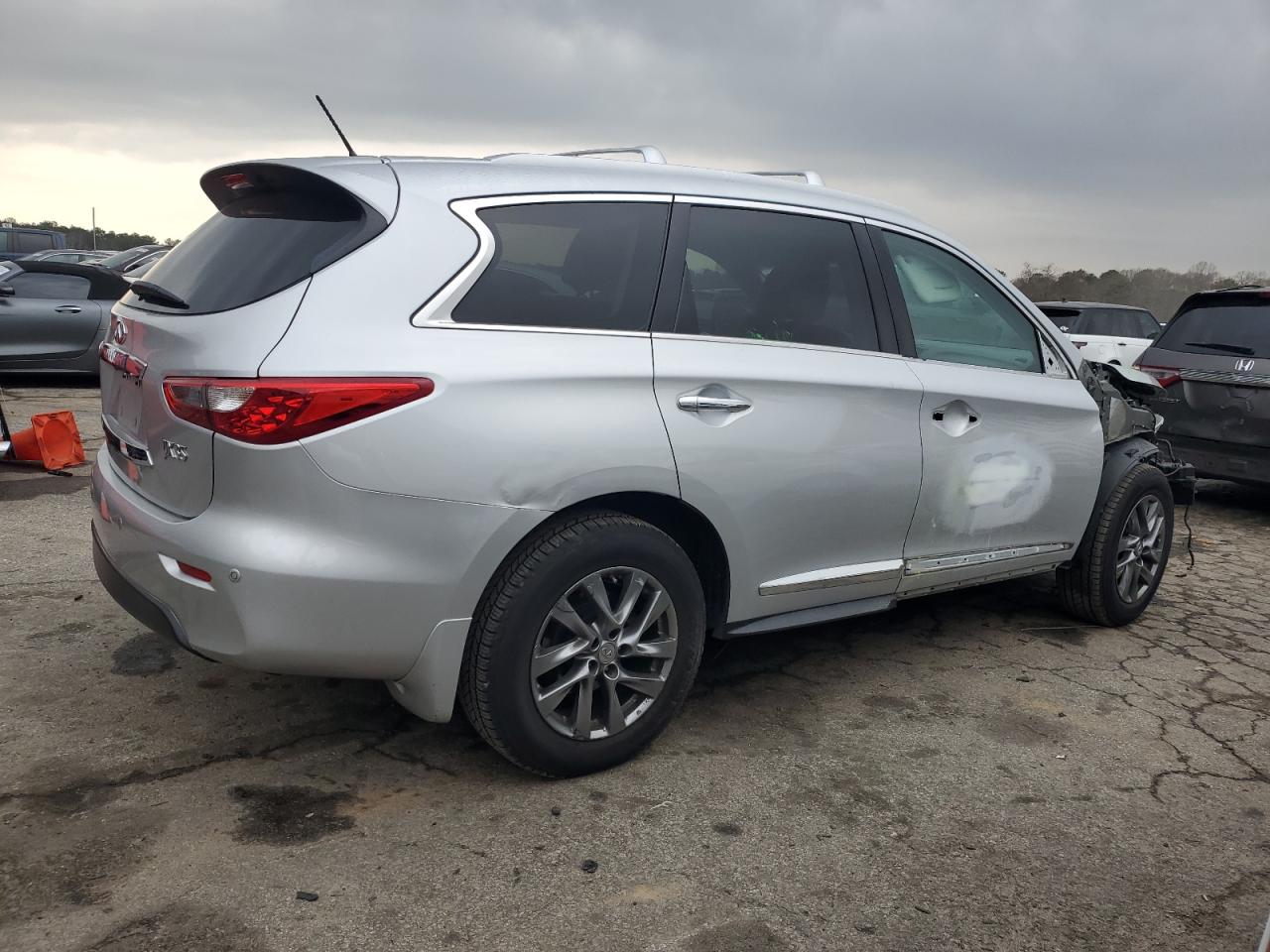 2013 Infiniti JX - Image 3