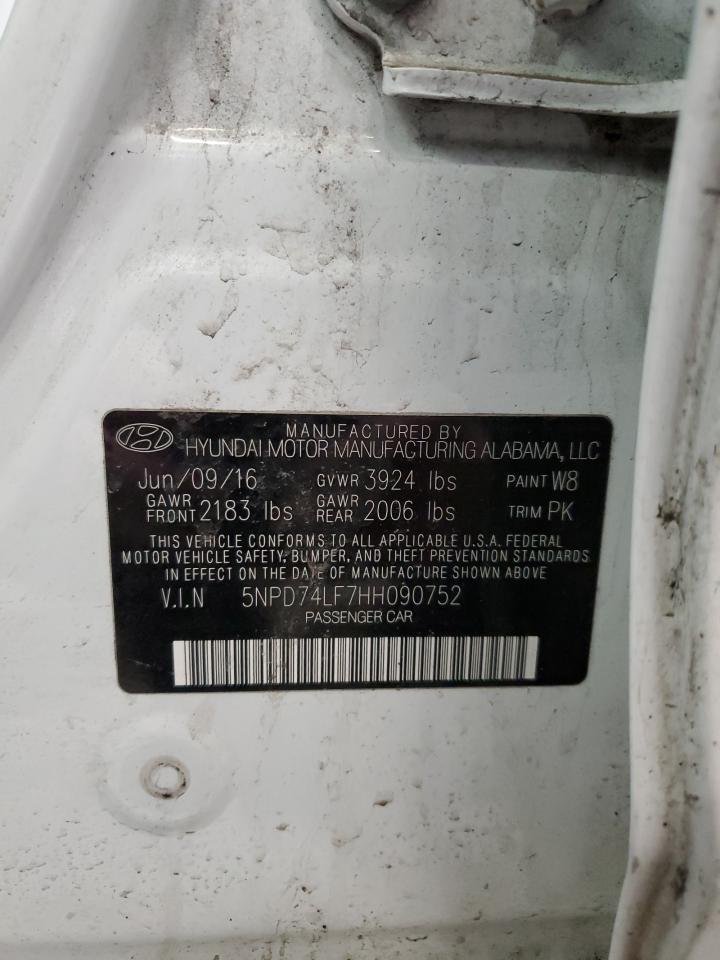 2017 Hyundai Elantra - Image 12