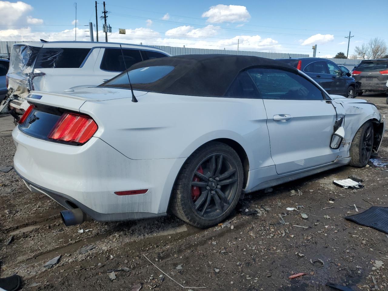 2015 Ford Mustang - Image 3