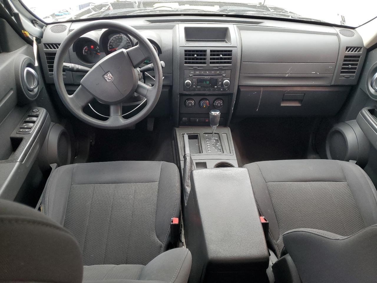 2011 Dodge Nitro - Image 8