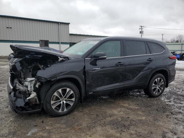 2021 Toyota Highlander Hybrid Xle