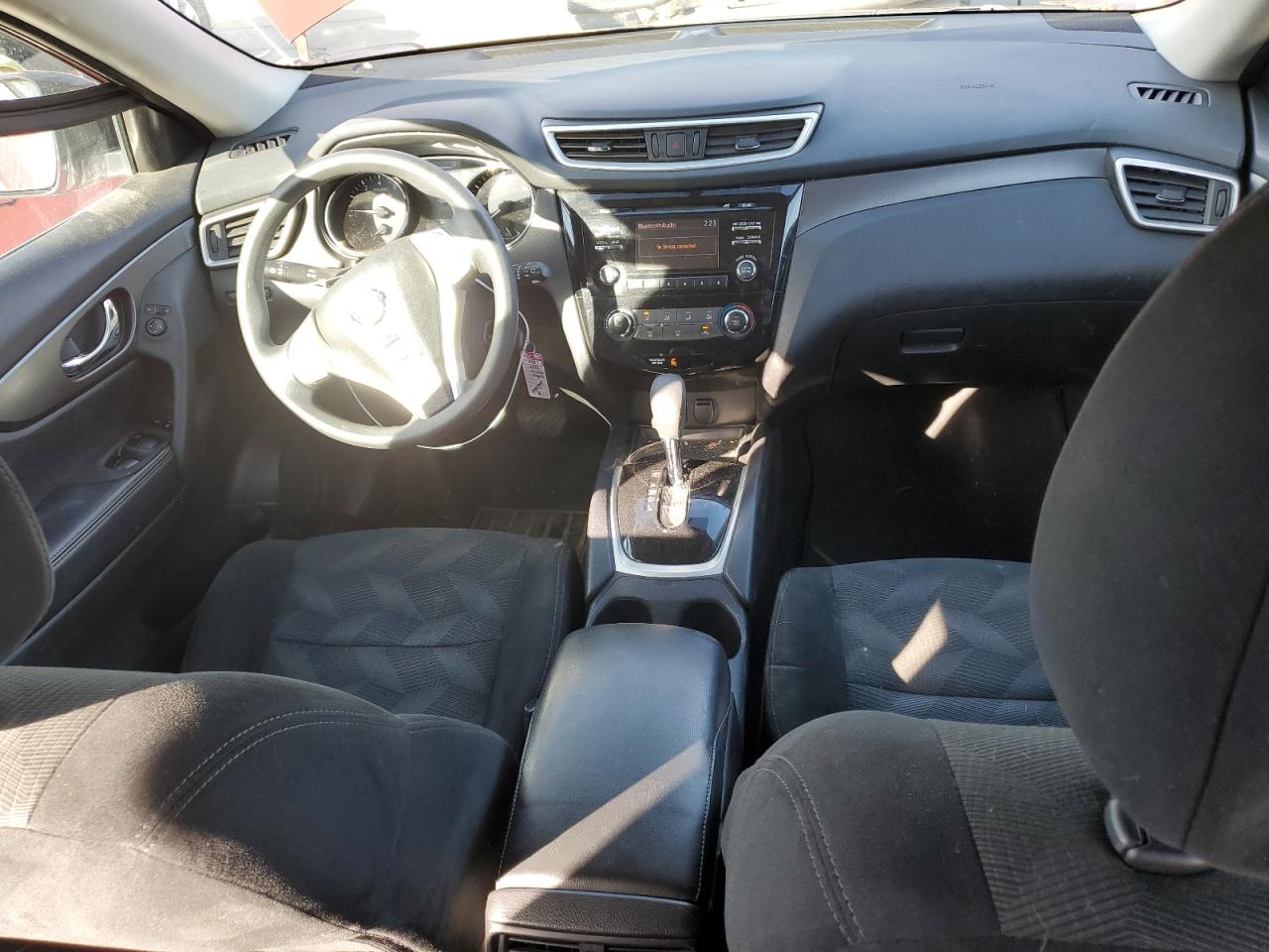2016 Nissan Rogue - Image 8