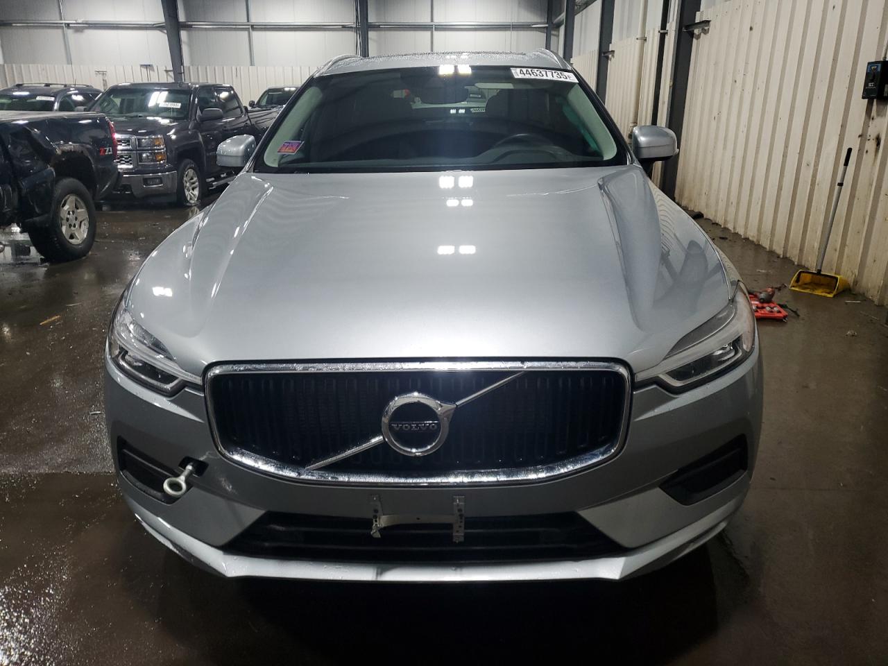 2018 Volvo XC60 - Image 5