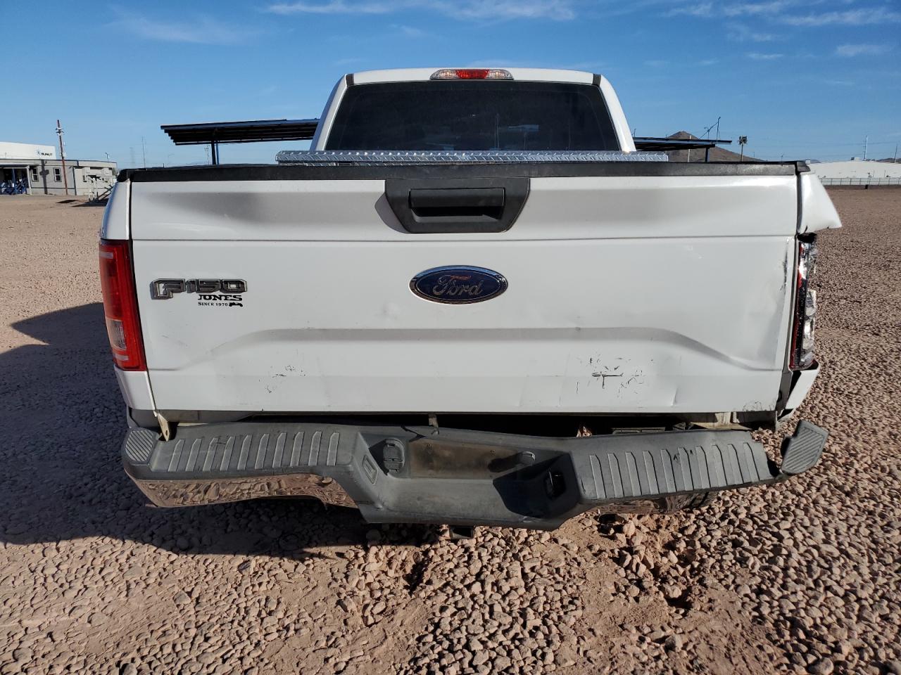 2015 Ford F-150 - Image 6