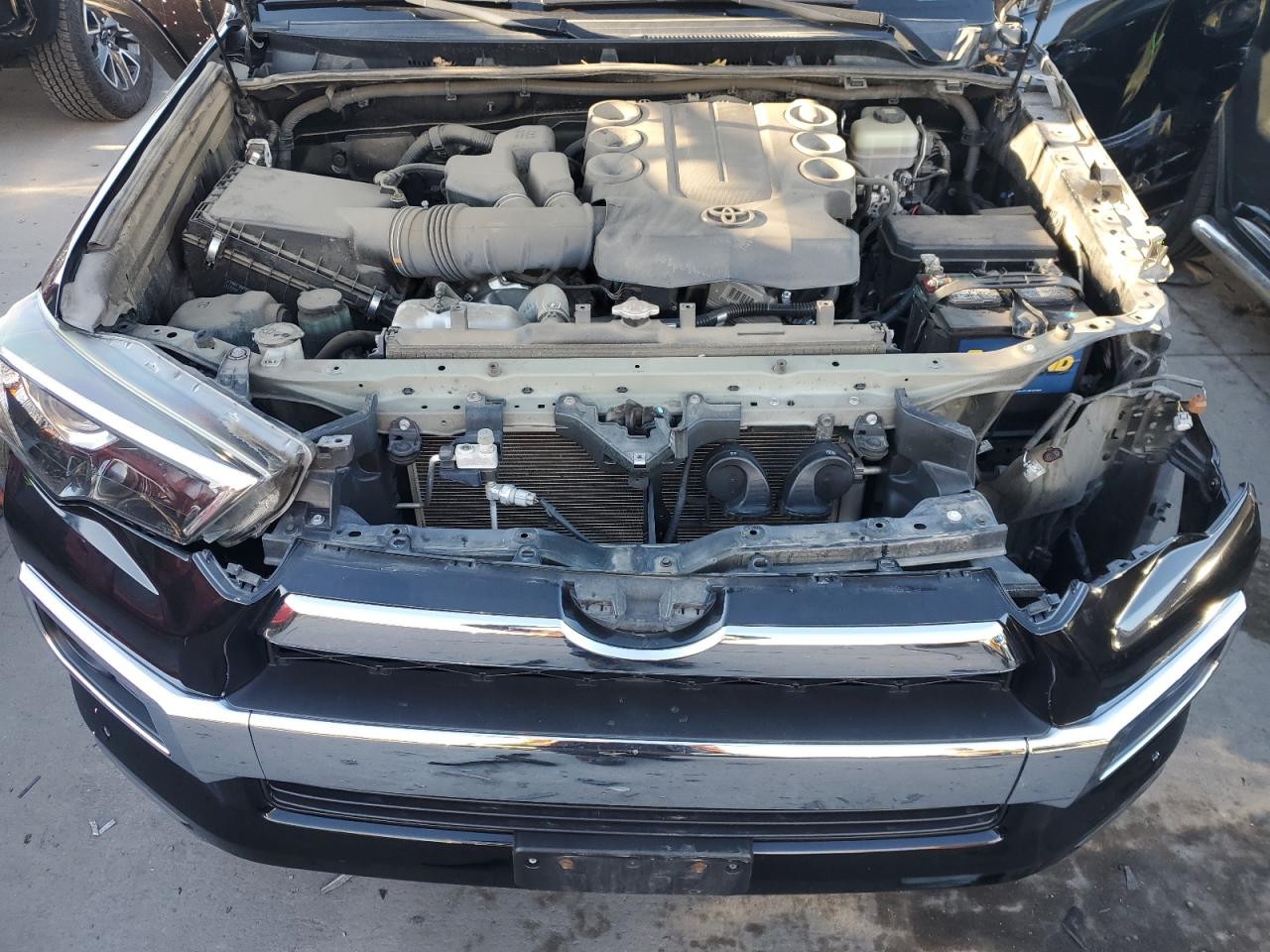 2018 Toyota 4Runner - Image 12