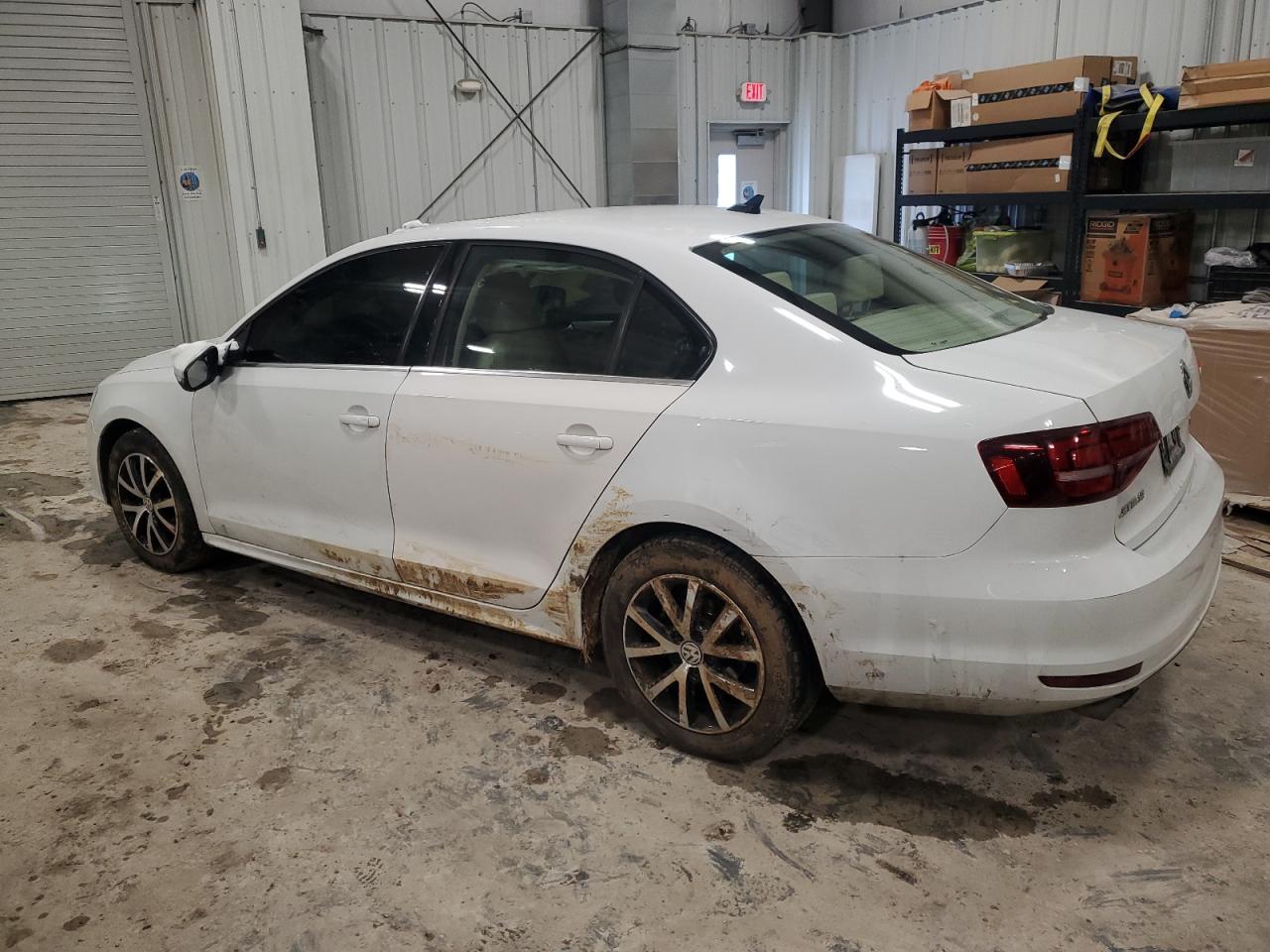 2018 Volkswagen Jetta - Image 2