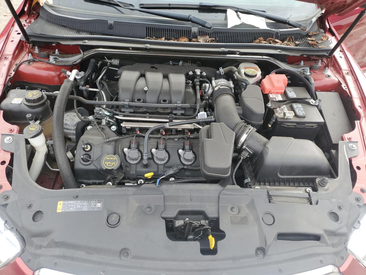 2015 Ford Taurus - Image 11