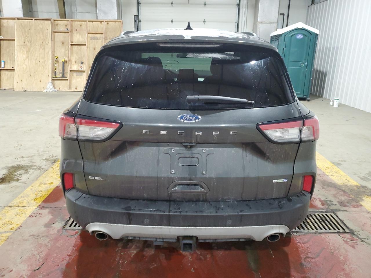 2020 Ford Escape - Image 6