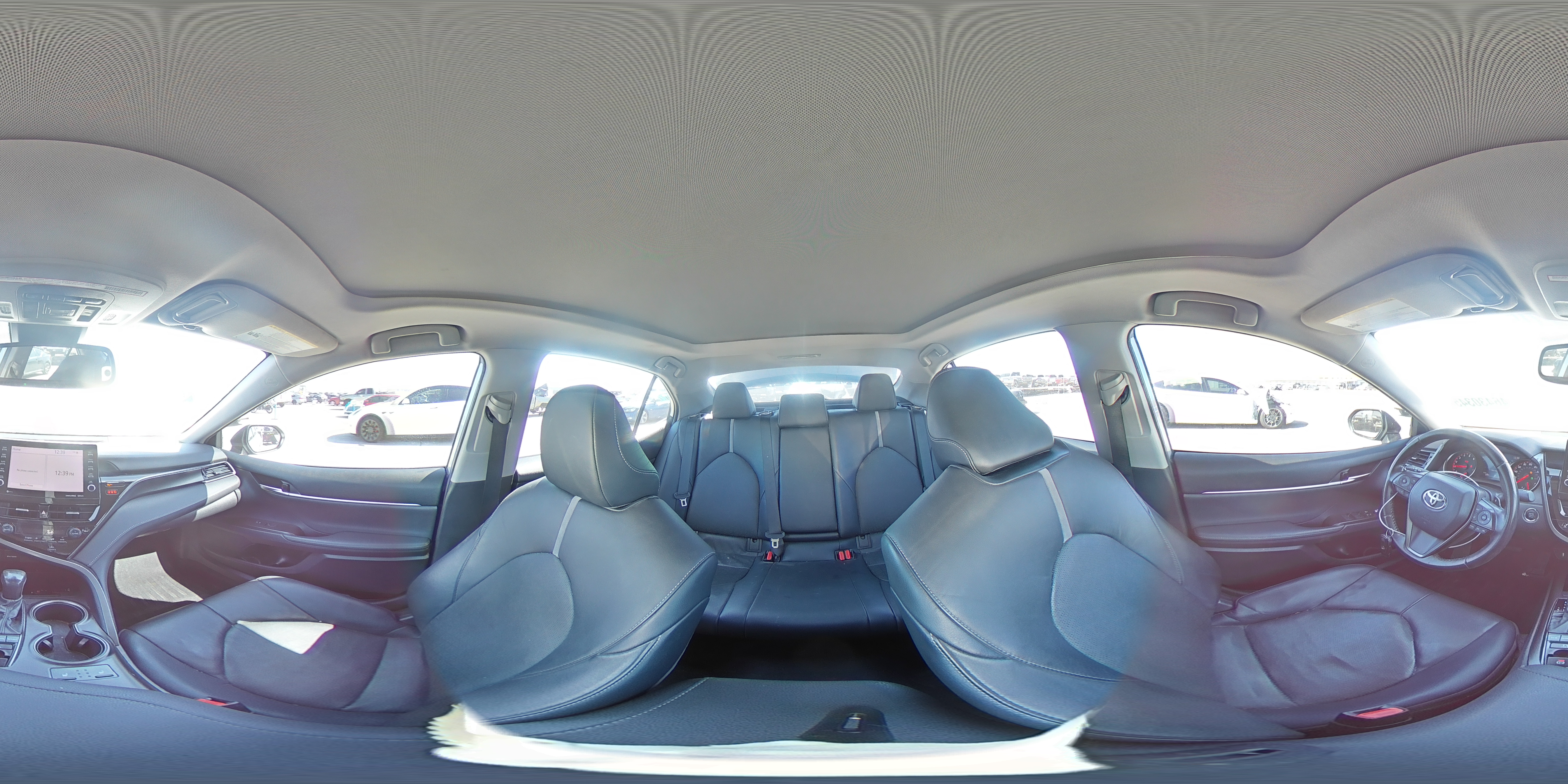 2021 Toyota Camry - Image 13
