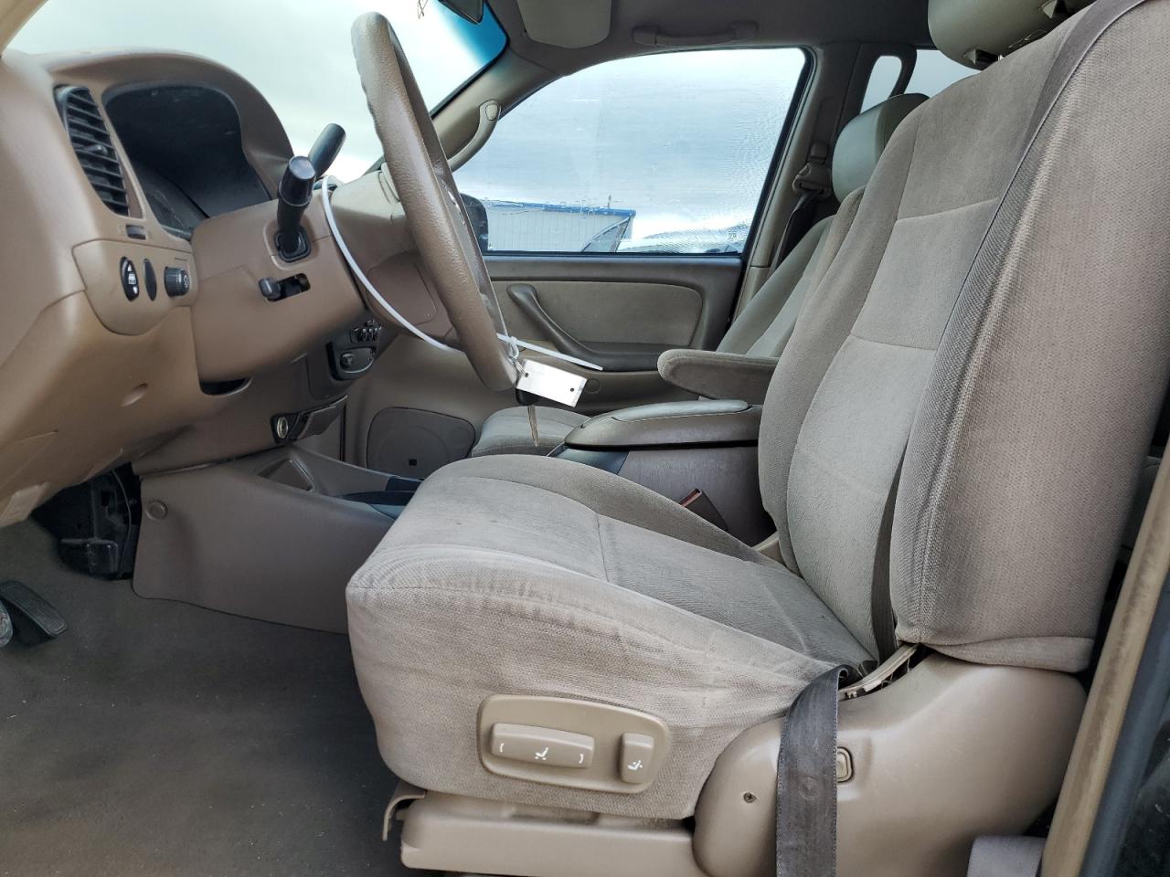 2004 Toyota Sequoia Sr5 VIN: 5TDZT34A44S232011 Lot: 45663605