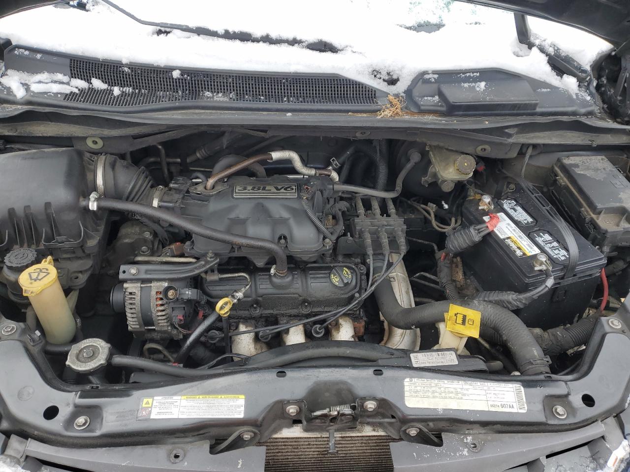 2009 Chrysler Town & Country - Image 12