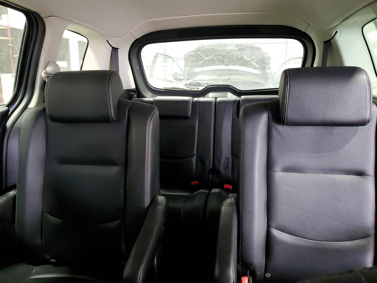 2009 Mazda 5 - Image 10