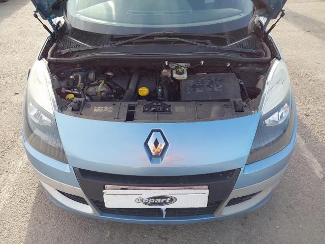 2011 RENAULT SCENIC DYN