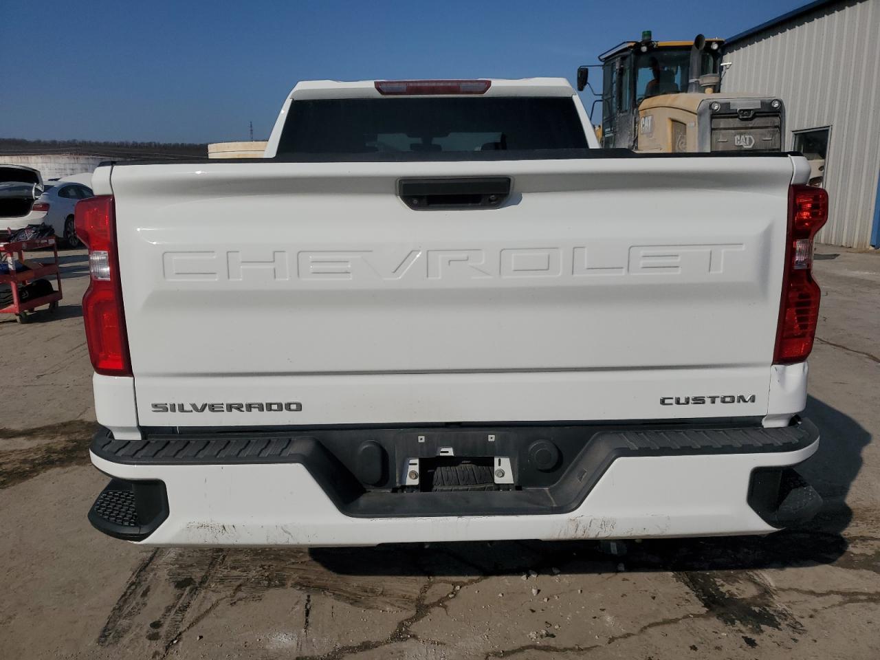 2020 Chevrolet Silverado - Image 6