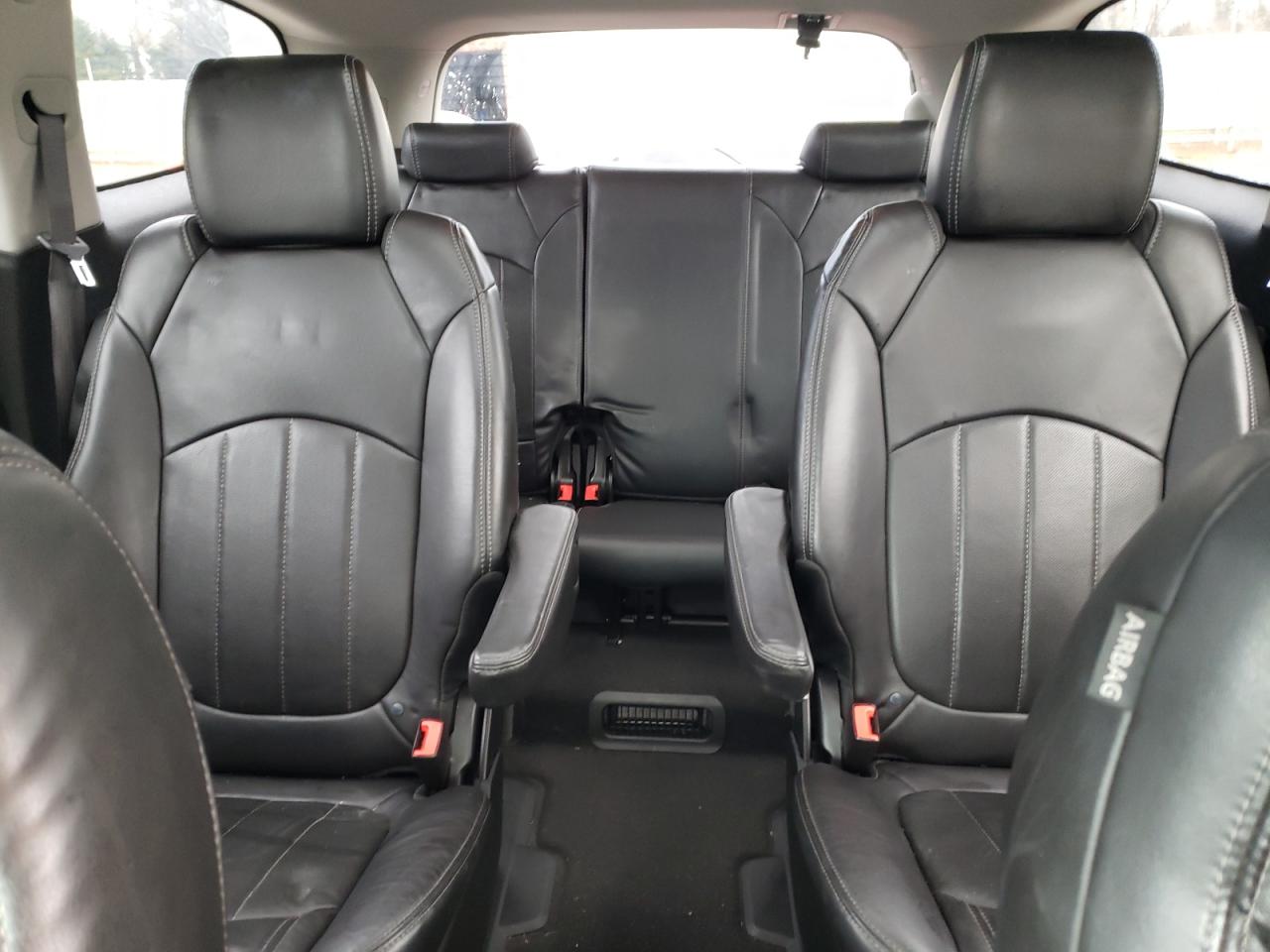 2014 Buick Enclave - Image 10